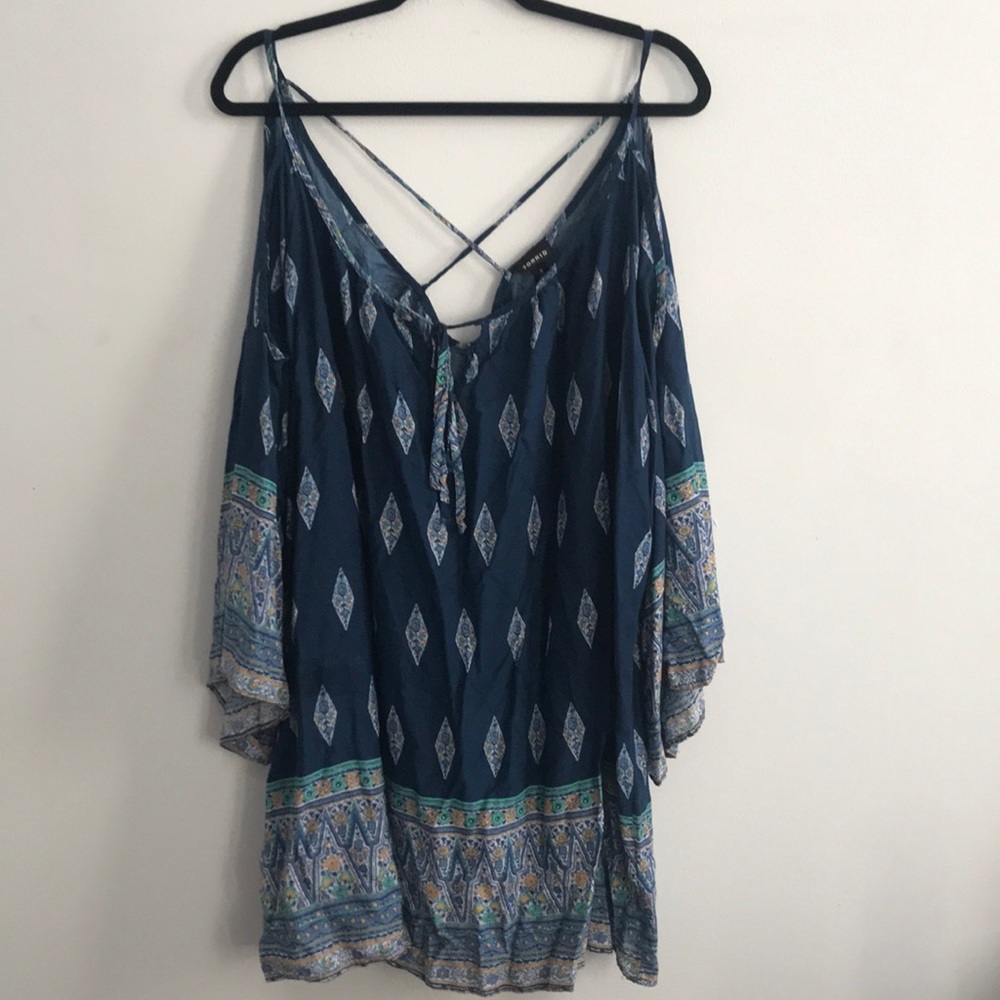 Crisscrossing Dress or shirt